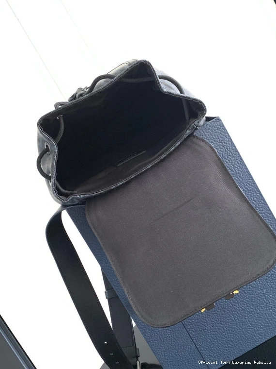 Tony Luxuries diro The Bag Sling Hit Road 0723